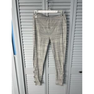 RBX cream gray striped cropped stretch active leggings women's size medium